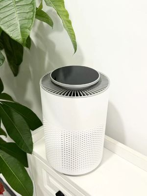 Stylish White HC10 Electric Smoke Purifier with 6 Watts Power - 160x160x246mm